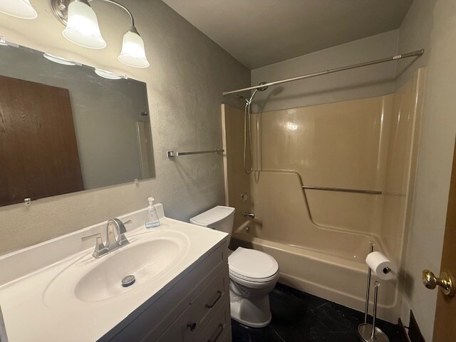 Building Photo - 1033 Evans St