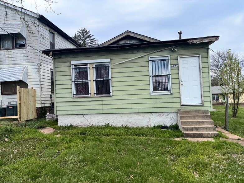 Building Photo - 5654 Acme Ave