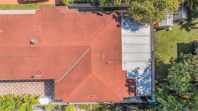 Building Photo - 1620 SW 19th St