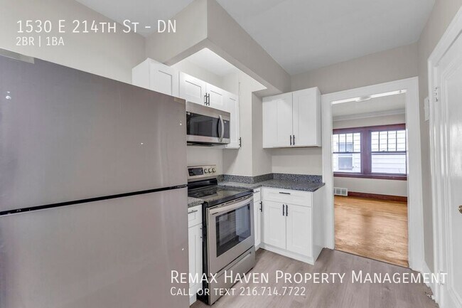 Building Photo - 1530 E 214th St