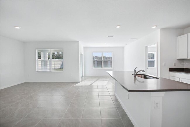 Building Photo - 10762 Quail Grv Wy