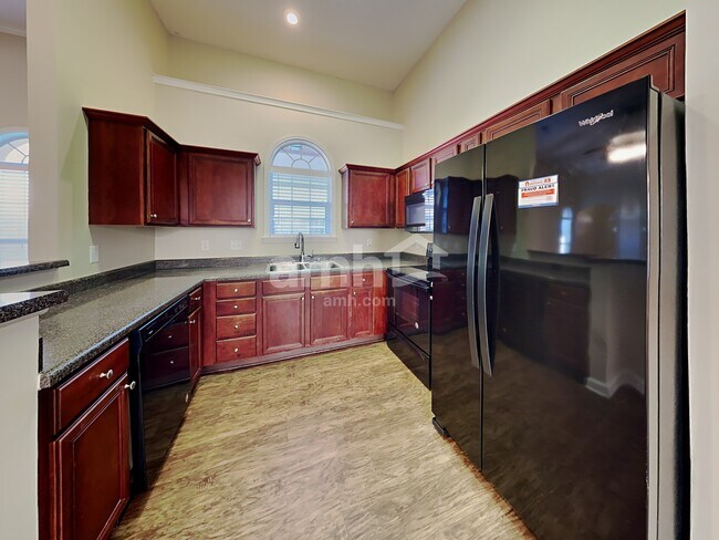 Building Photo - 2713 Bending Elm Dr