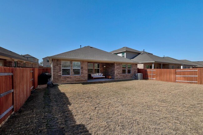 Building Photo - 2640 Indian Clover Trl