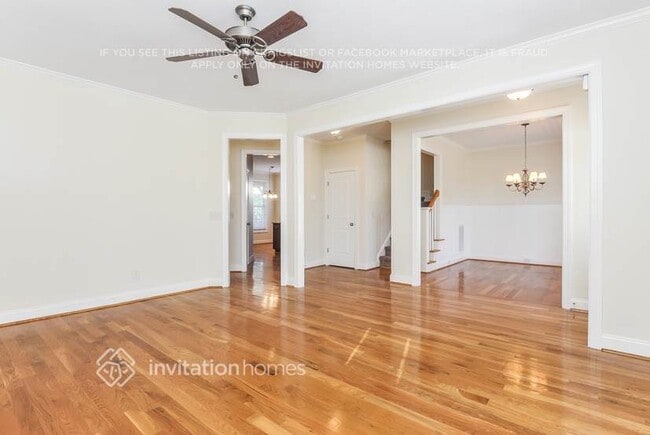Building Photo - 124 Amberglen Ln