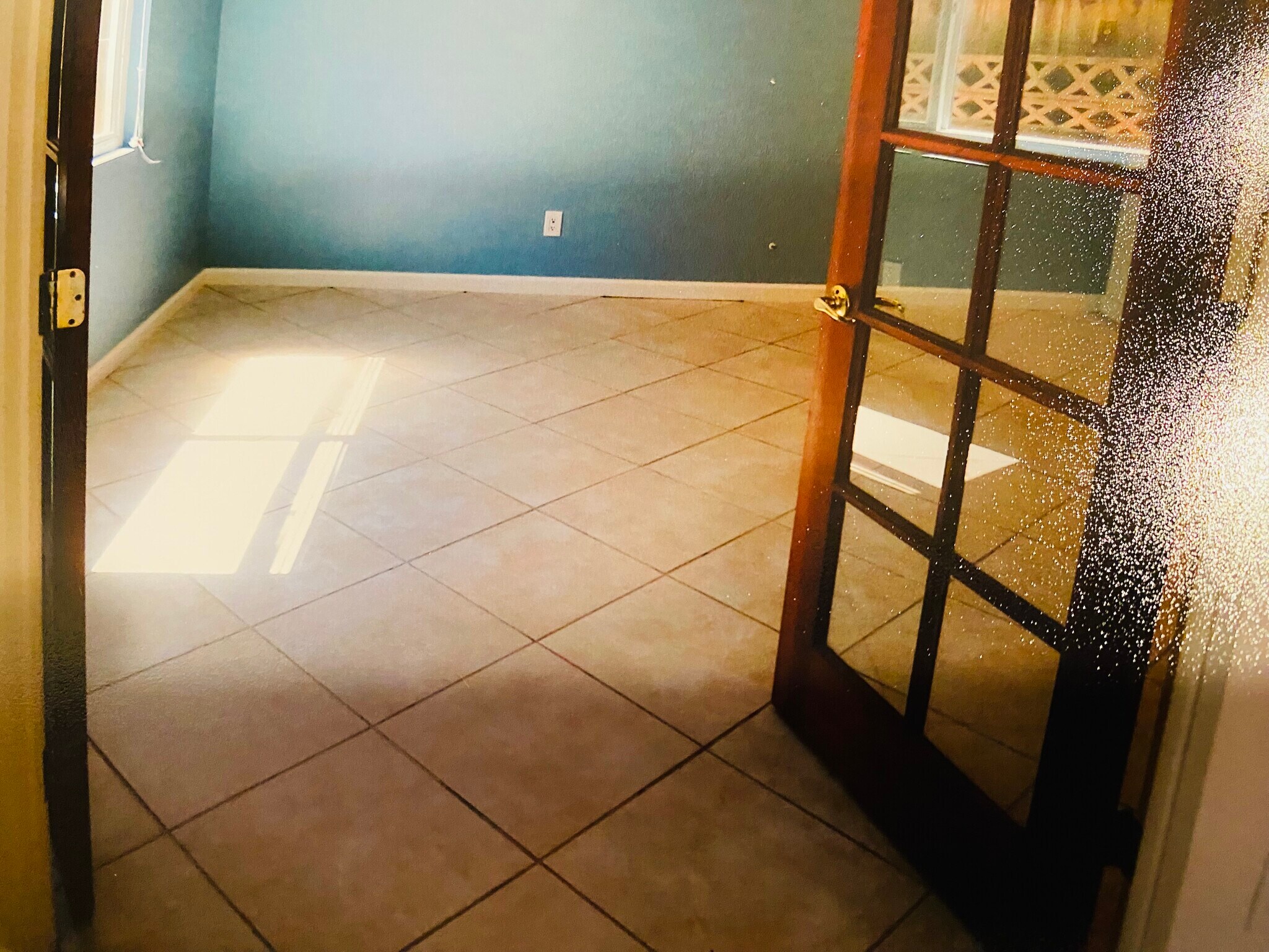 Building Photo - 4076 Mira Costa St