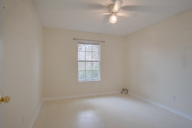Building Photo - Updated 4BR/3BA Brick Home Near NAS Pensacola with Office & Screened Porch