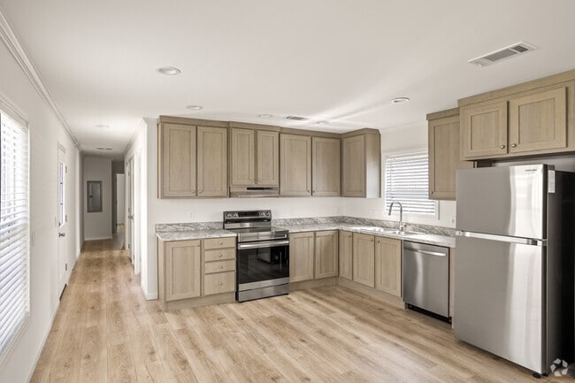 Interior Photo - Sandhill Shores