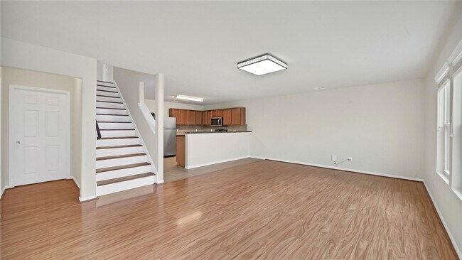 Building Photo - 5050 Ivy Fair Way