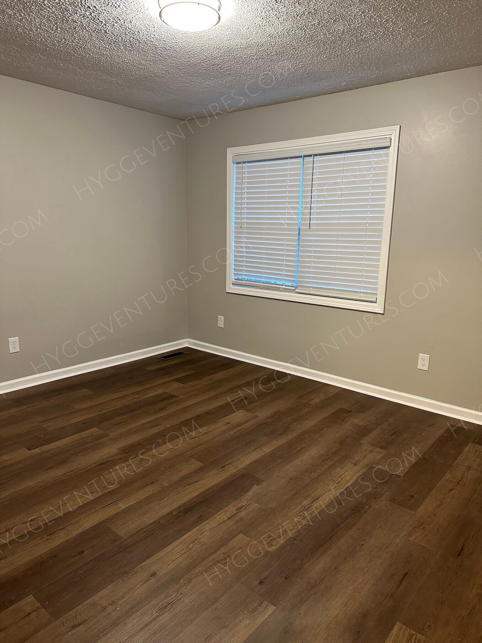 Primary Bedroom - 1209 Old Magnolia Way