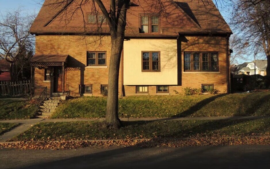 Building Photo - 2403 N 63rd St