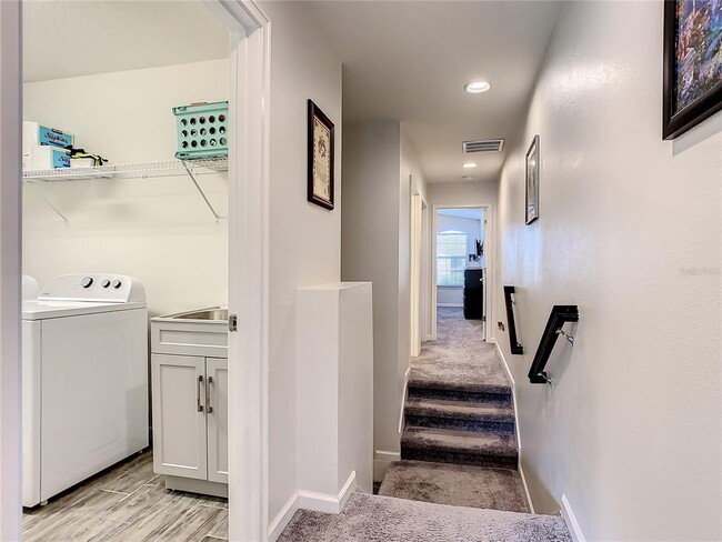 Building Photo - 5021 Skyview Ln