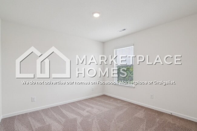 Building Photo - 2069 Southwood Cir