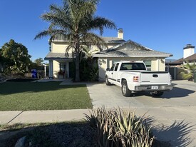 Building Photo - 17934 Fairfax St