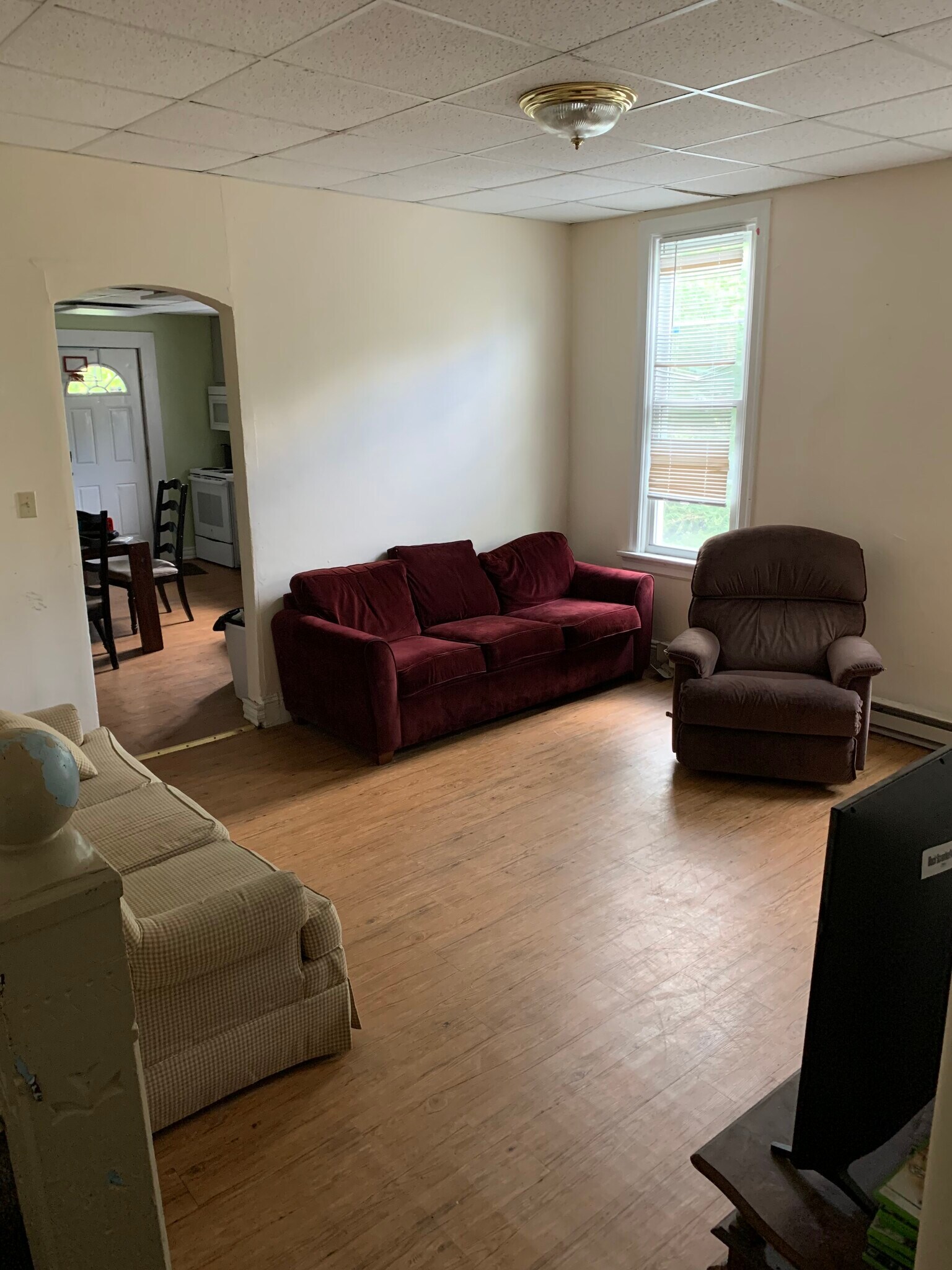 Full Living Room Area - 427 Taylor Ave