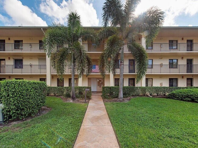 Building Photo - 5767 Deauville Cir