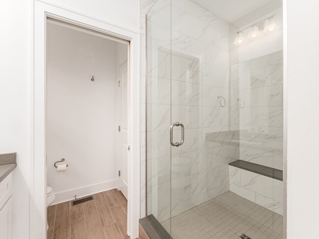 Building Photo - 766 N 6th St