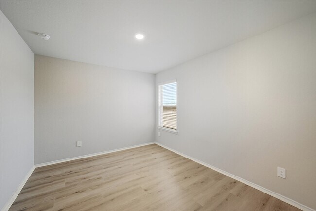 Building Photo - 16524 Cascading Pnes Ct