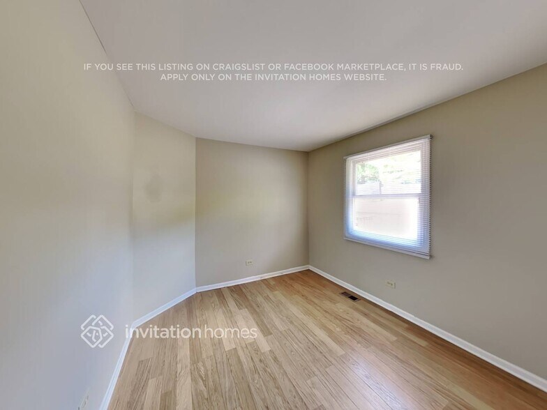 Building Photo - 671 Krenz Ave