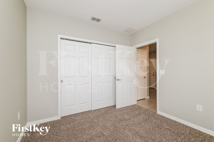 Building Photo - 626 Campo Ln