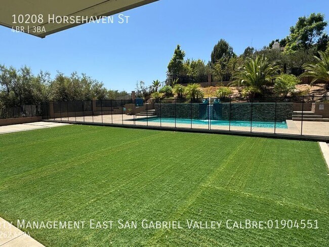 Building Photo - 10208 Horse Haven St
