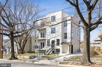 Building Photo - 1016 Rhode Island Ave NE