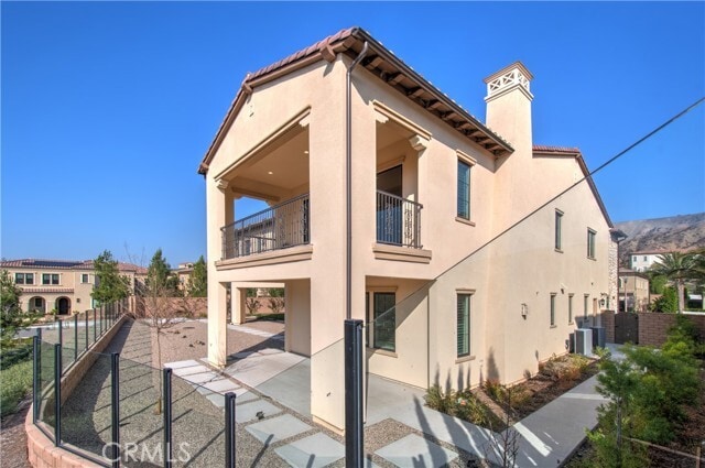 Building Photo - 120 Nest Pine