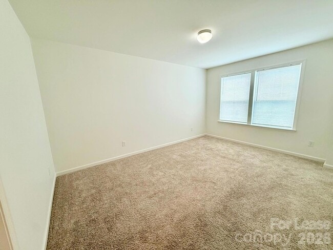 Building Photo - 4909 Grace View Dr