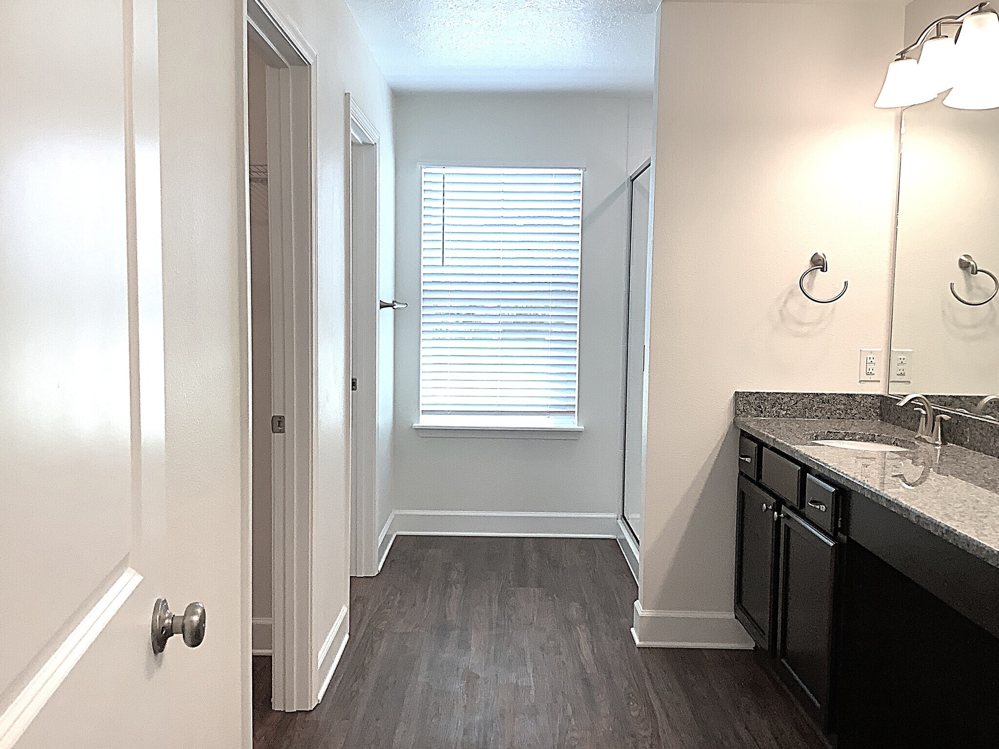 Building Photo - 4540 Reisswood Loop