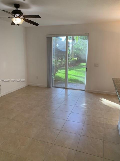 Building Photo - 12442 Emerald Creek Manor