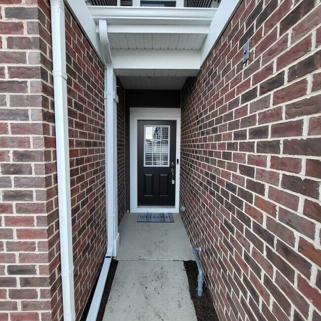 Building Photo - 2227 Horseshoe Cir