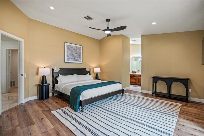 Building Photo - 41740 Jamaica Sands Dr
