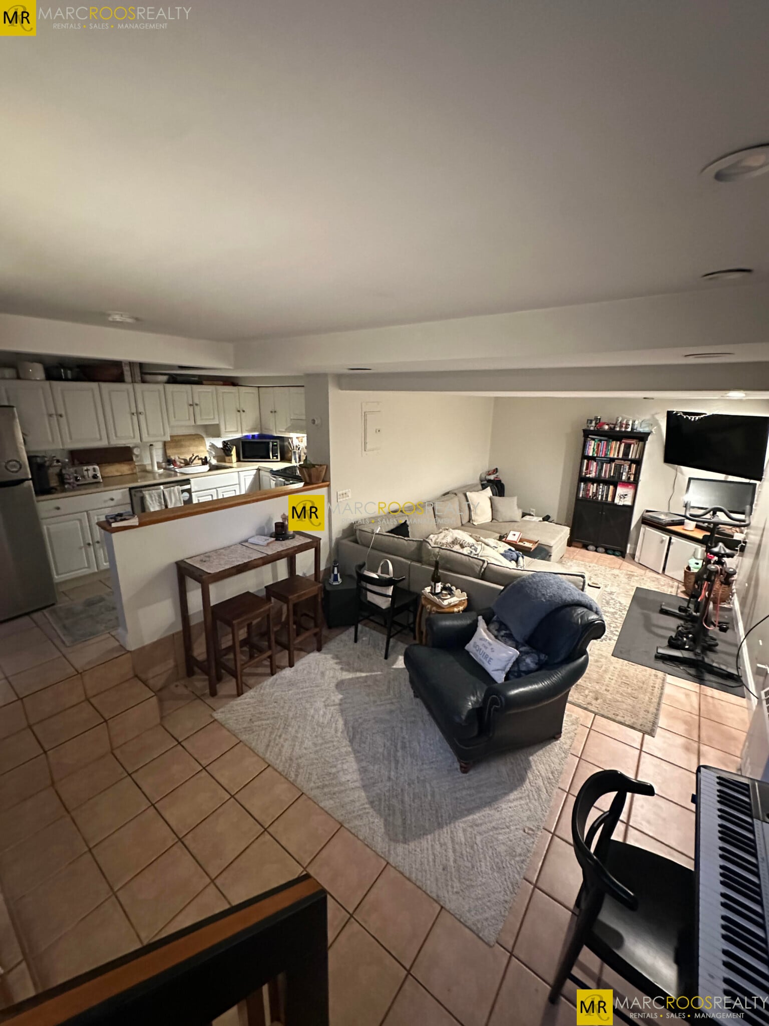 Building Photo - 678 Tremont St