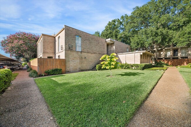 Building Photo - 4647 Wild Indigo St