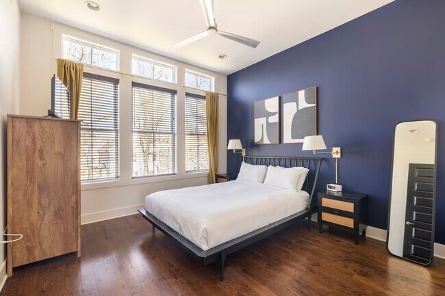 Building Photo - Spacious 3BR Condo in Nashville