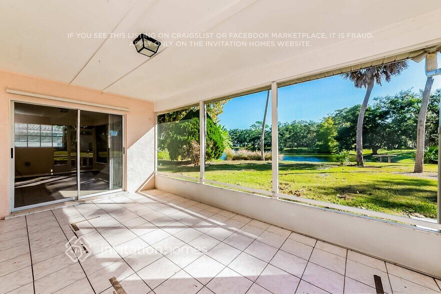 Building Photo - 5412 80th Ave Cir E