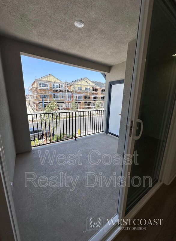 Building Photo - 5954 Catskills Ct