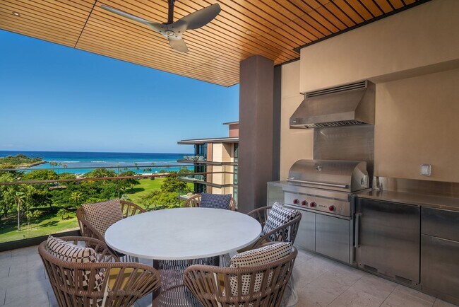 Building Photo - Luxurious 3BR Sky Residence at Park Lane