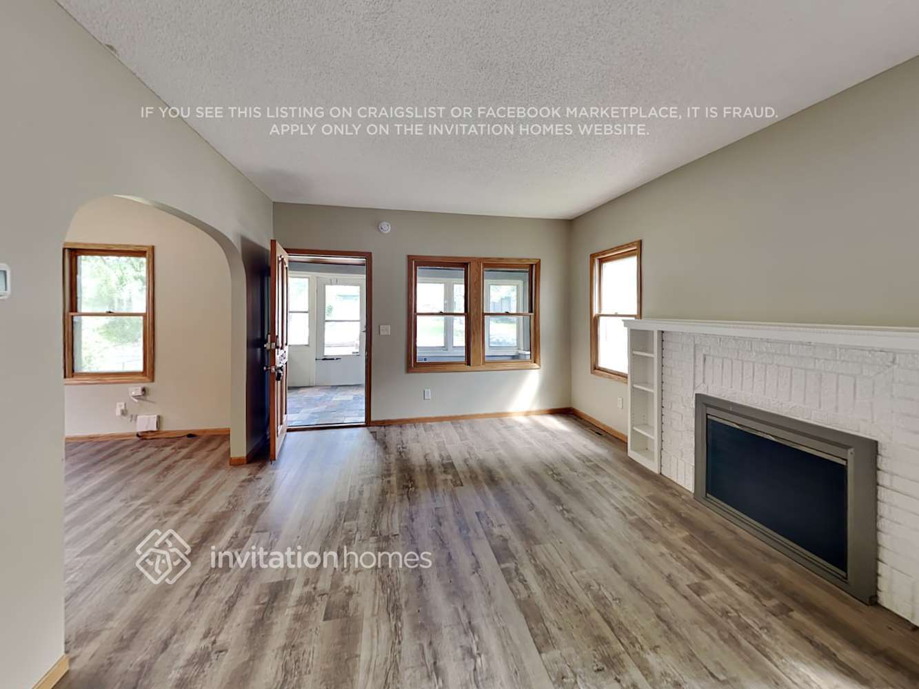 Building Photo - 4416 1st Ave S