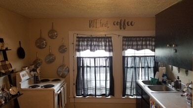 Building Photo - Mink Place Apartments