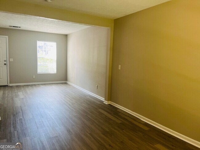 Building Photo - 601 Wilburn Ave