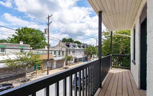 Building Photo - Beautiful 3 Bedroom, 2.5 Bath in Lancaster, Pa!!