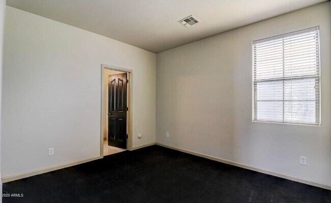 Building Photo - 2347 W Dusty Wren Dr