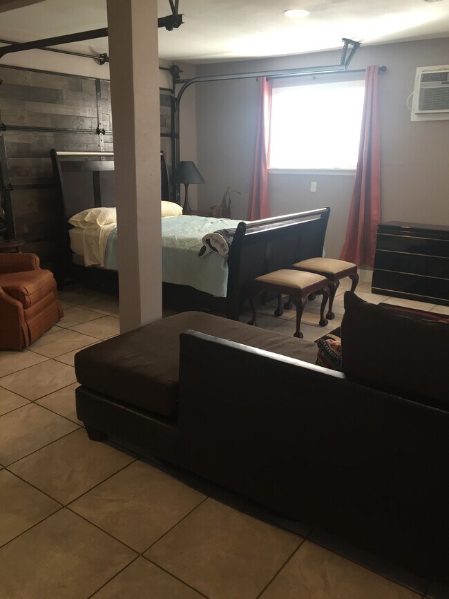 Furnished all bills paid - 274 Cicero Dr