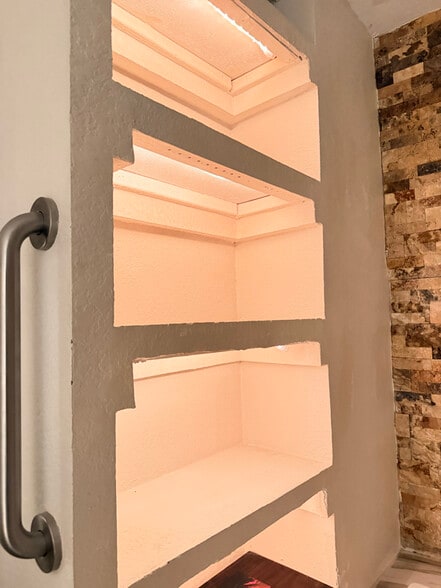 Building Photo - 3435 S Ammons St