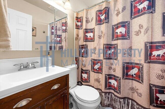 Building Photo - 4 Bed, 2 Bath Home with 2-Car Garage in North Nampa