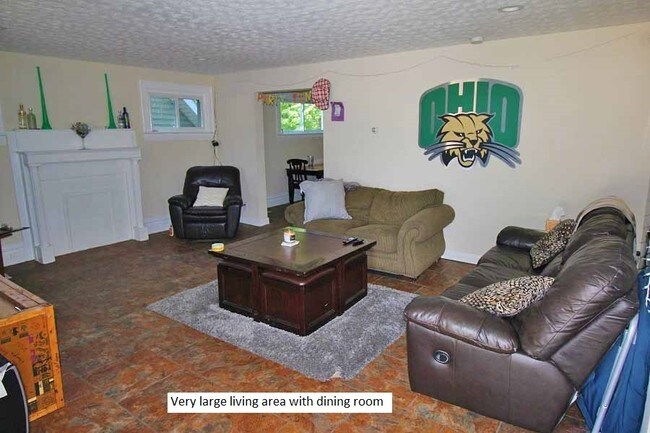 Athens Ohio Rentals - 28 N High St