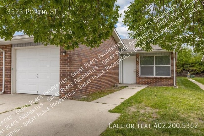 Building Photo - 3523 Portia St