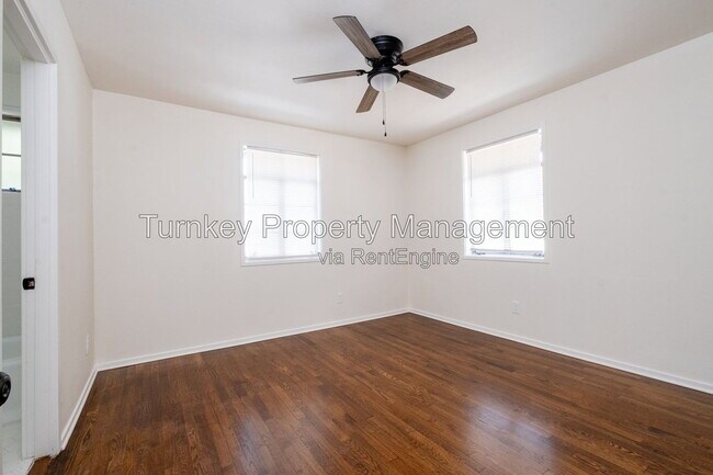 Building Photo - 623 Sherman St