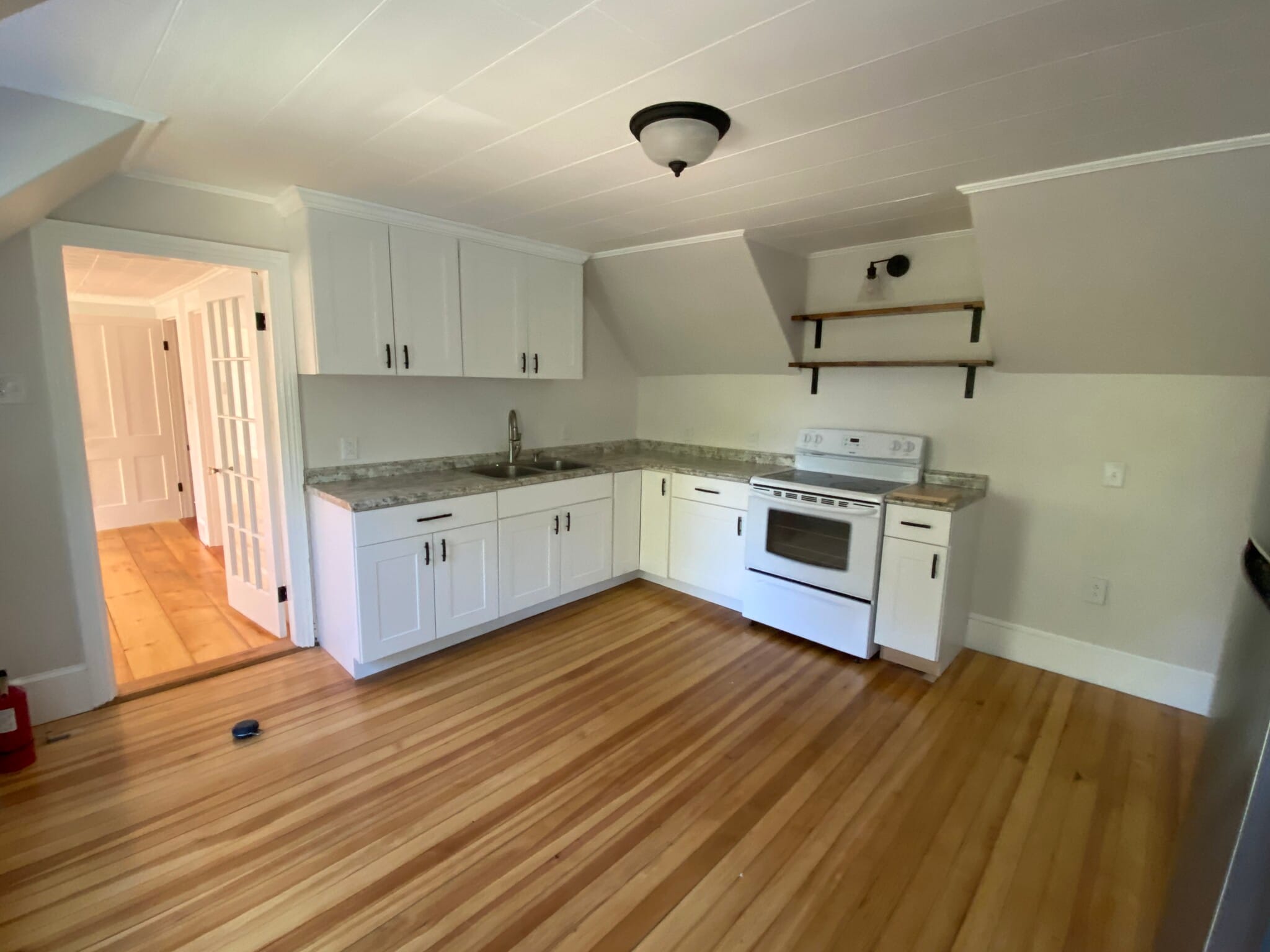 Kitchen - 223 Pearl St