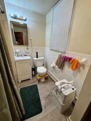 Building Photo - 31 Queensberry St